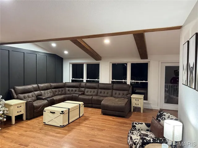 $674,900 | 2179 Rock N Horse Farms Drive, Festus, MO 63028