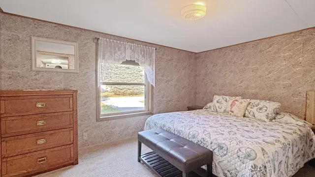 $299,000 | 9372 Lakeview Drive, Cadillac, MI 49601