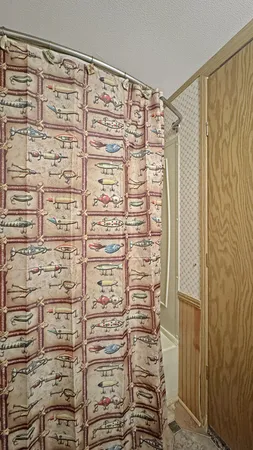 $275,000 | 9372 Lakeview Drive, Cadillac, MI 49601