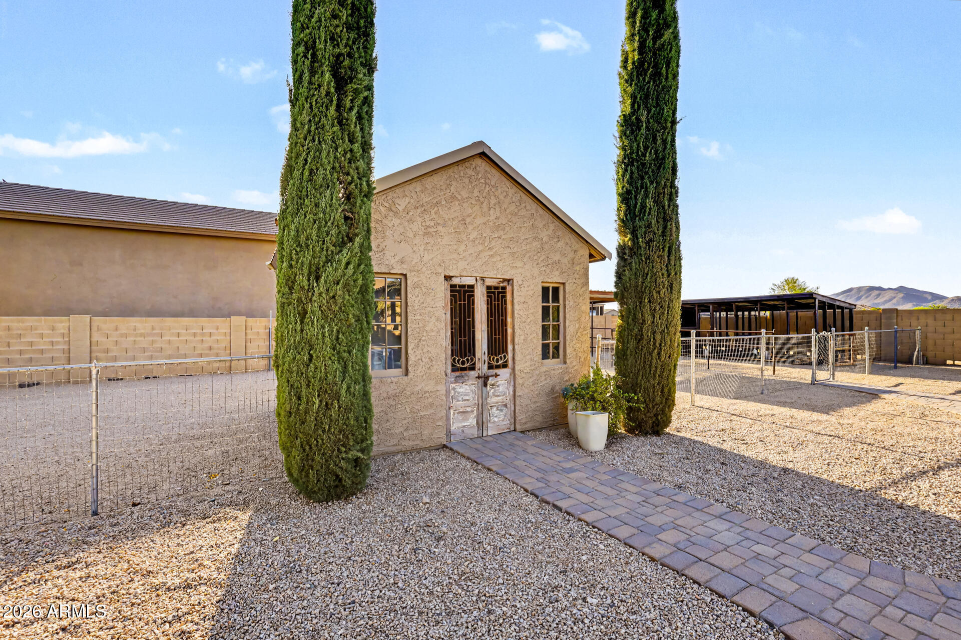 806 West Desert Ranch Road Phoenix, AZ 85086 - Photo 59 of 98 83 - Desert Ranch