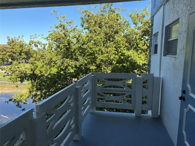 view of outdoor space with seating area