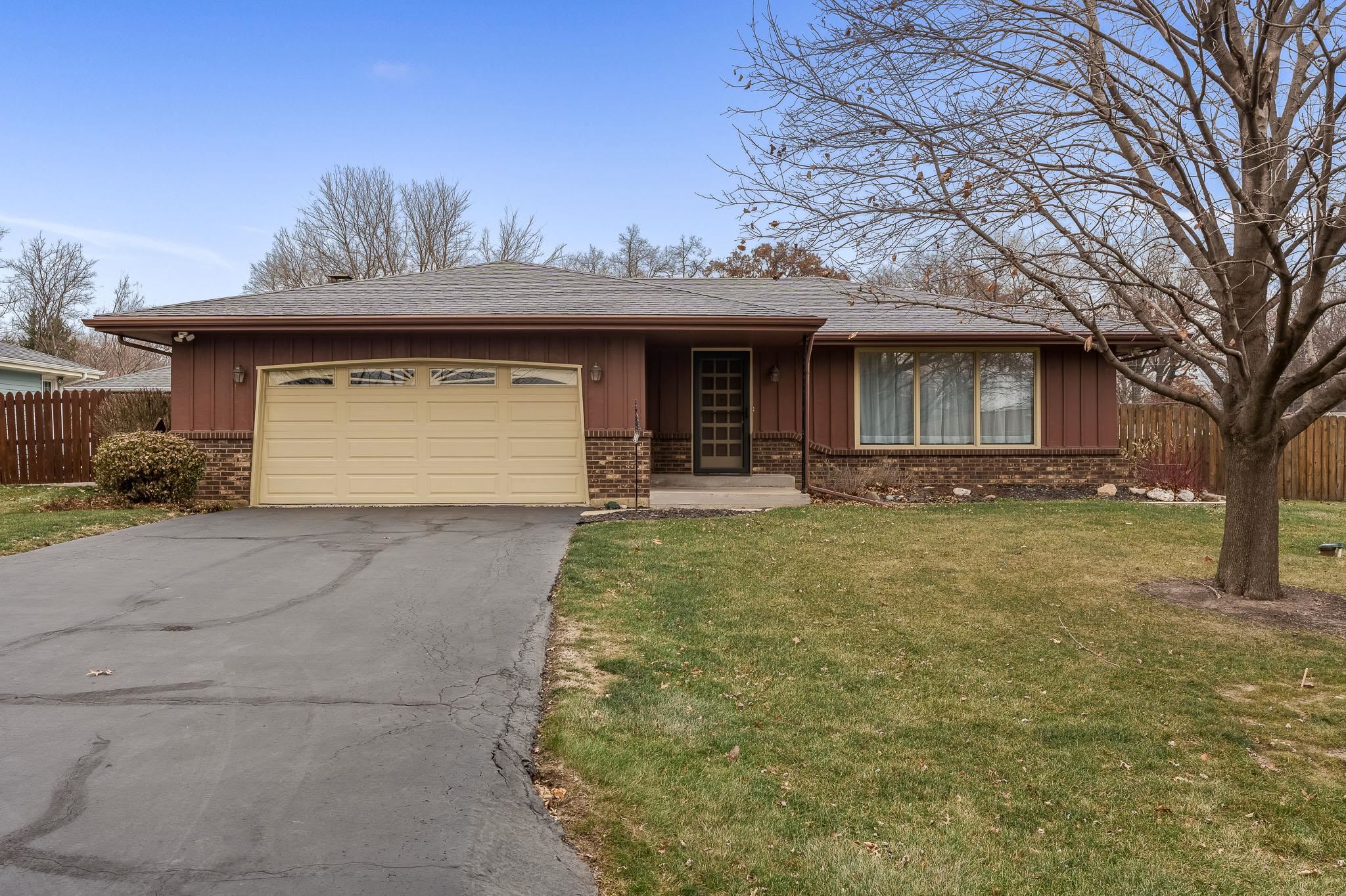6404 Graydon Road Rockford, IL 61109 - Photo 1 of 42 Gallery Image 1