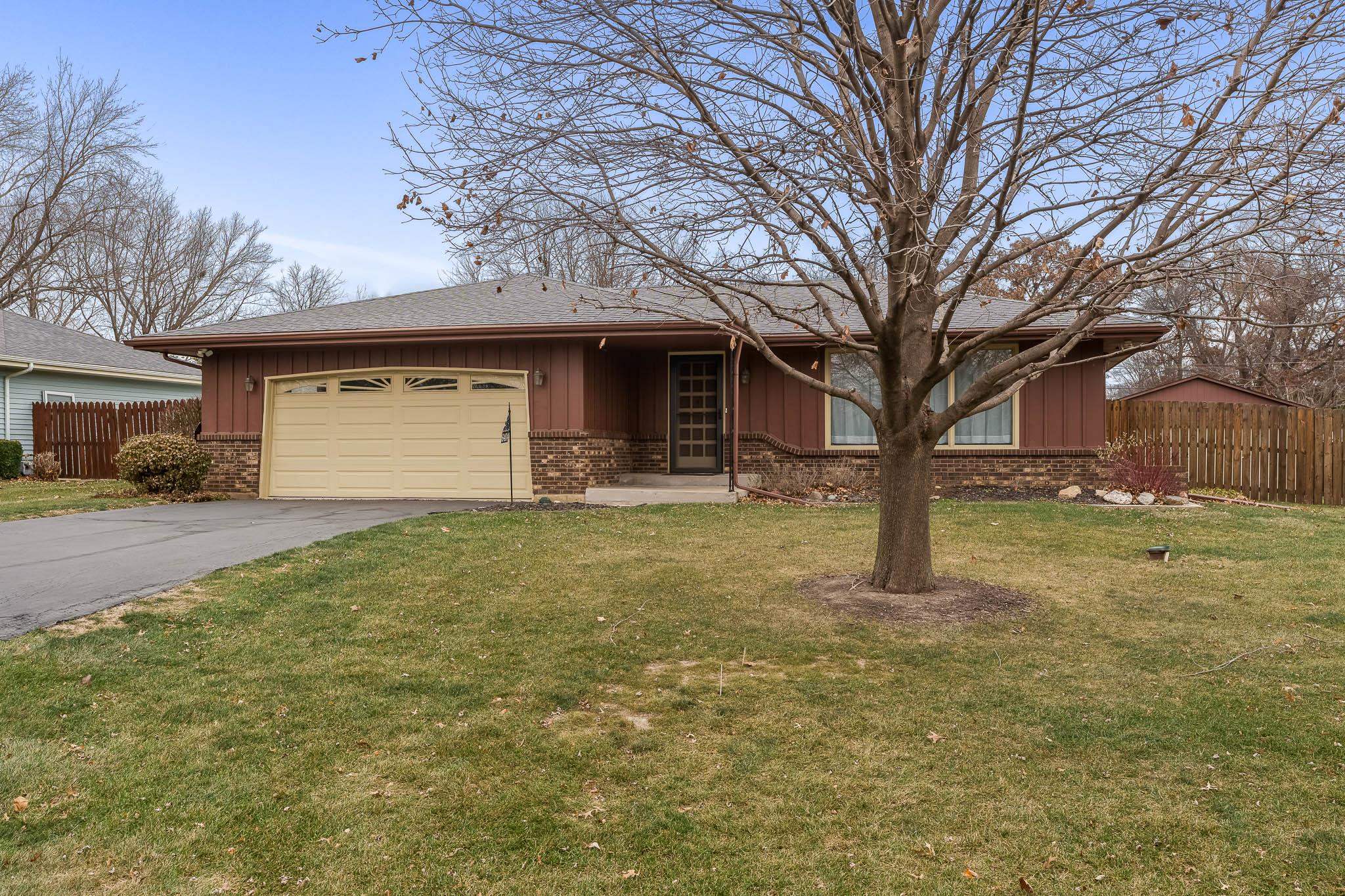 6404 Graydon Road Rockford, IL 61109 - Photo 3 of 42 Gallery Image 3