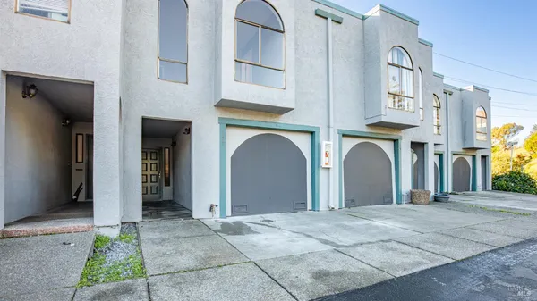 $380,000 | 155 White Pine Drive, Vallejo, CA 94591