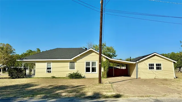 $150,000 | 1123 3rd Street, Graham, TX 76450