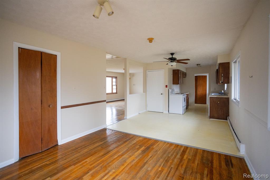 1095 Hummer Lake Road Oxford, MI 48371 - Photo 22 of 52