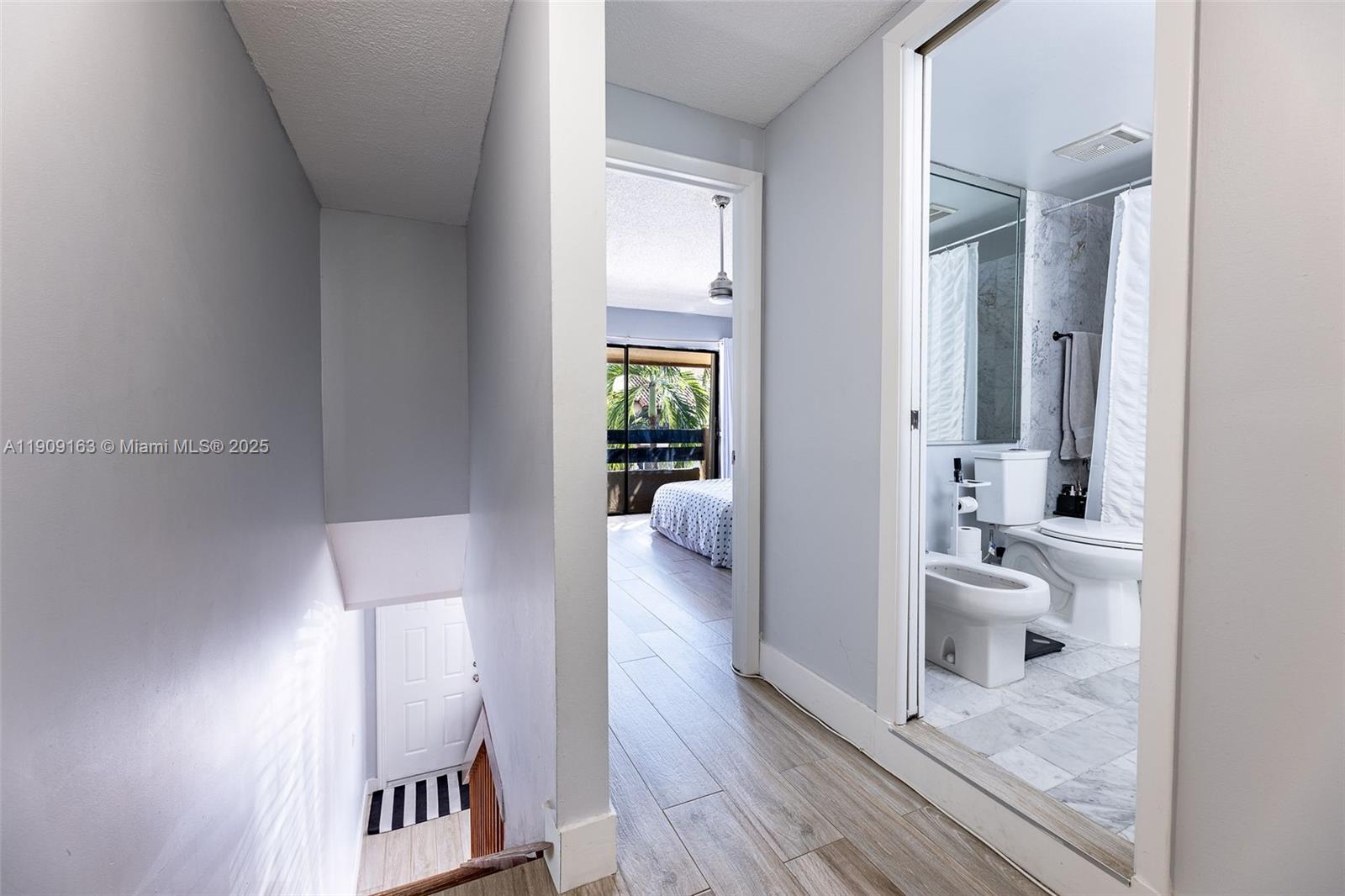 10037 Southwest 77th Court Miami, FL 33156 - Photo 24 of 70 a en suite bathroom with a toilet