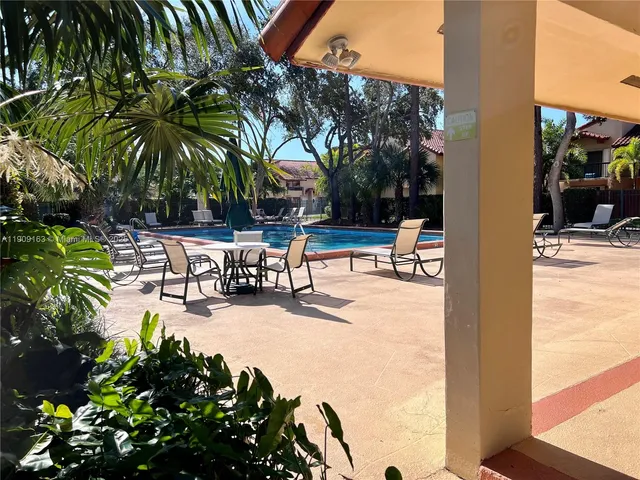 $464,900 | 10037 Southwest 77th Court, Miami, FL 33156