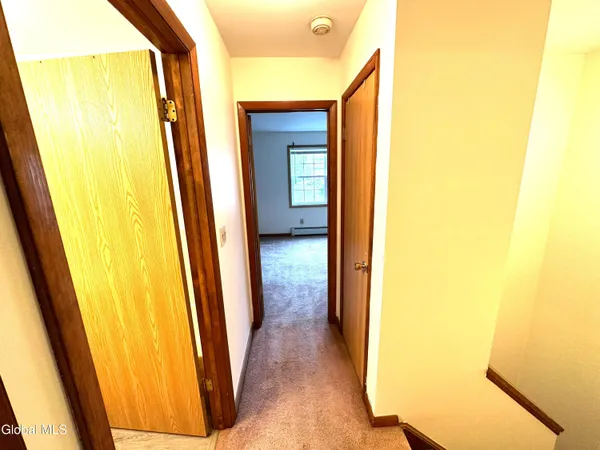 $1,650 | 23 Warsaw Avenue, Unit 22, Mechanicville, NY 12118