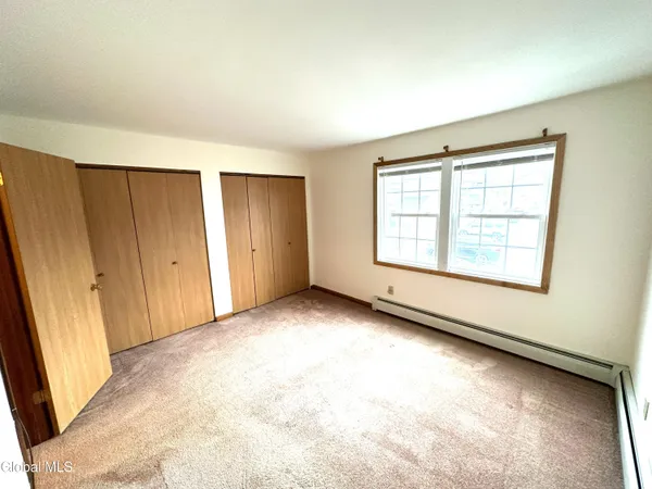 $1,650 | 23 Warsaw Avenue, Unit 22, Mechanicville, NY 12118