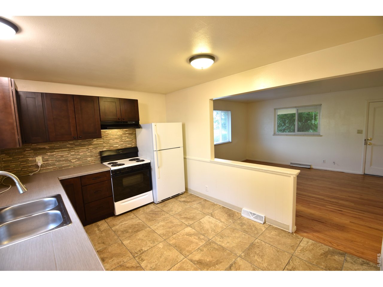 650-654 Inca Parkway Boulder, CO 80303 - Photo 23 of 50 650 - kitchen and living room