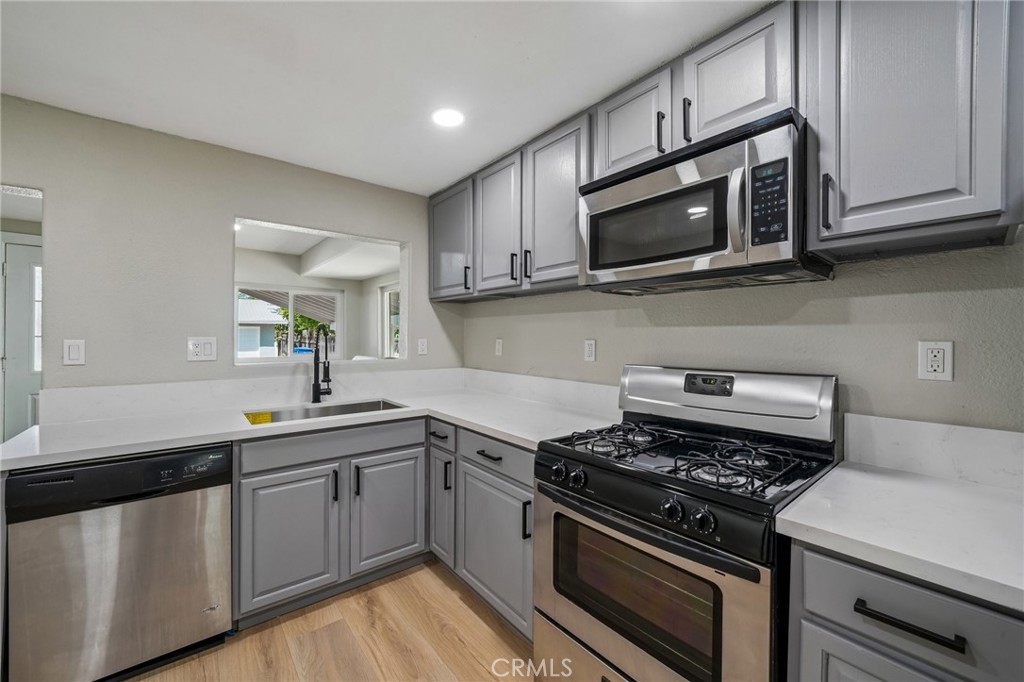 2743 12th Street Riverside, CA 92501 - Photo 21 of 62