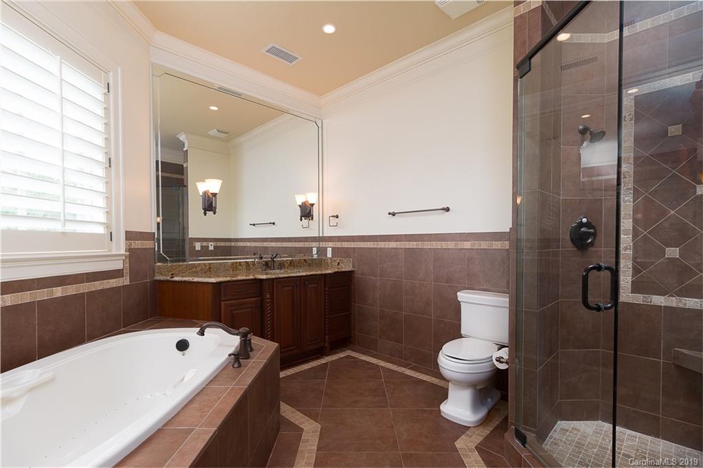 2823 Providence Road, Unit 335 Charlotte, NC 28211 - Photo 14 of 28 Gallery Image 14