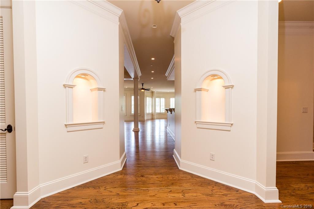 2823 Providence Road, Unit 335 Charlotte, NC 28211 - Photo 15 of 28 Gallery Image 15
