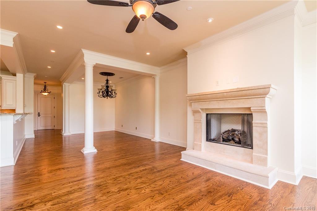2823 Providence Road, Unit 335 Charlotte, NC 28211 - Photo 6 of 28 Gallery Image 6