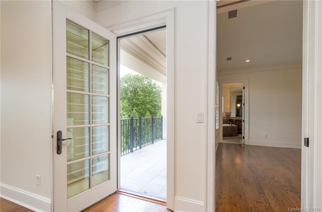 2823 Providence Road, Unit 335 Charlotte, NC 28211 - Photo 10 of 28 Gallery Image 10