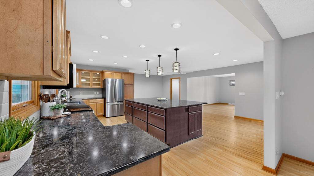 1613 Gilmore Valley Road Winona, MN 55987 - Photo 14 of 63
