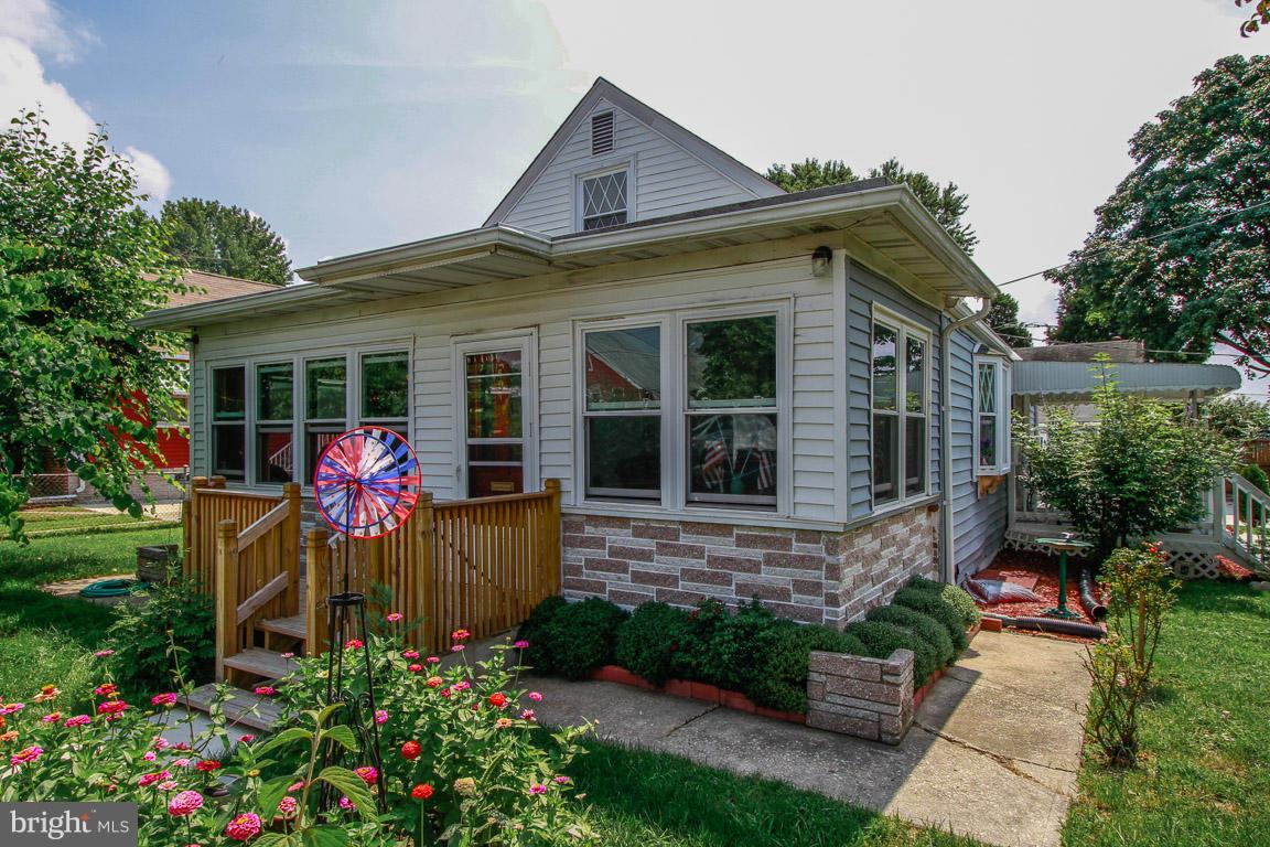 601 Seena Road Baltimore, MD 21221 - Photo 1 of 24 Exterior (Front)