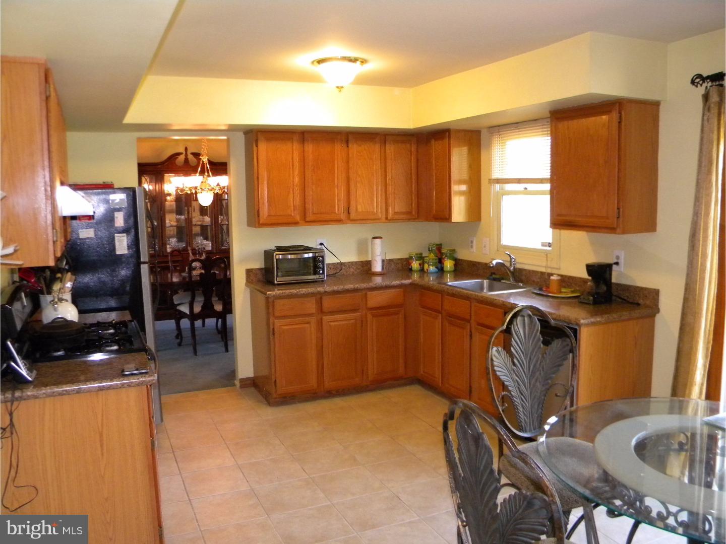 11 McIntosh Road Sewell, NJ 08080 - Photo 5 of 23 Gallery Image 5