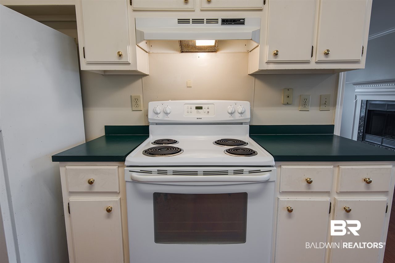 19 Felder Place Mobile, AL 36606 - Photo 10 of 26