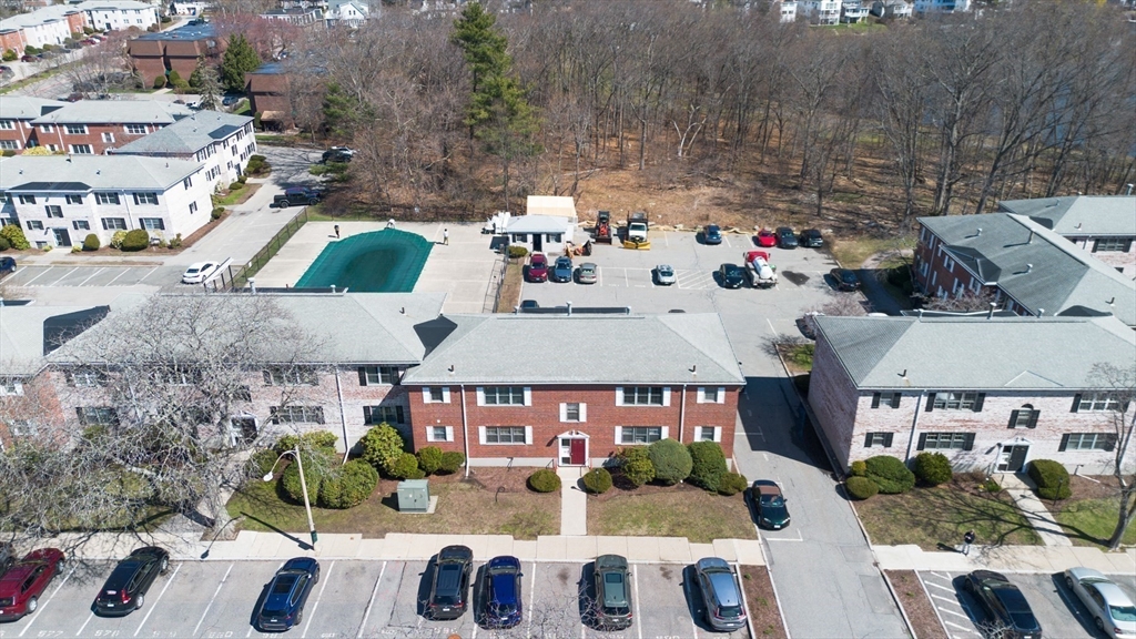 137 Lake Shore Road, Unit 4 Boston, MA 02135 - Photo 17 of 19
