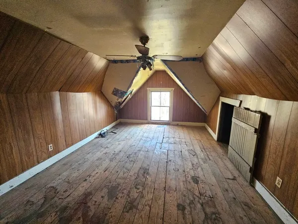 $289,900 | 29 Yale Street, Springfield, MA 01109