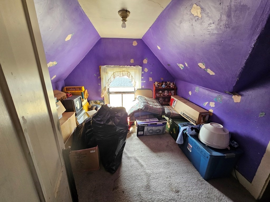 29 Yale Street Springfield, MA 01109 - Photo 21 of 22