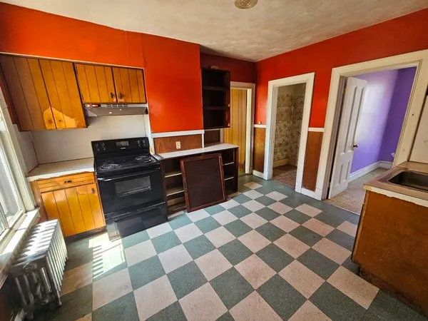 $289,900 | 29 Yale Street, Springfield, MA 01109