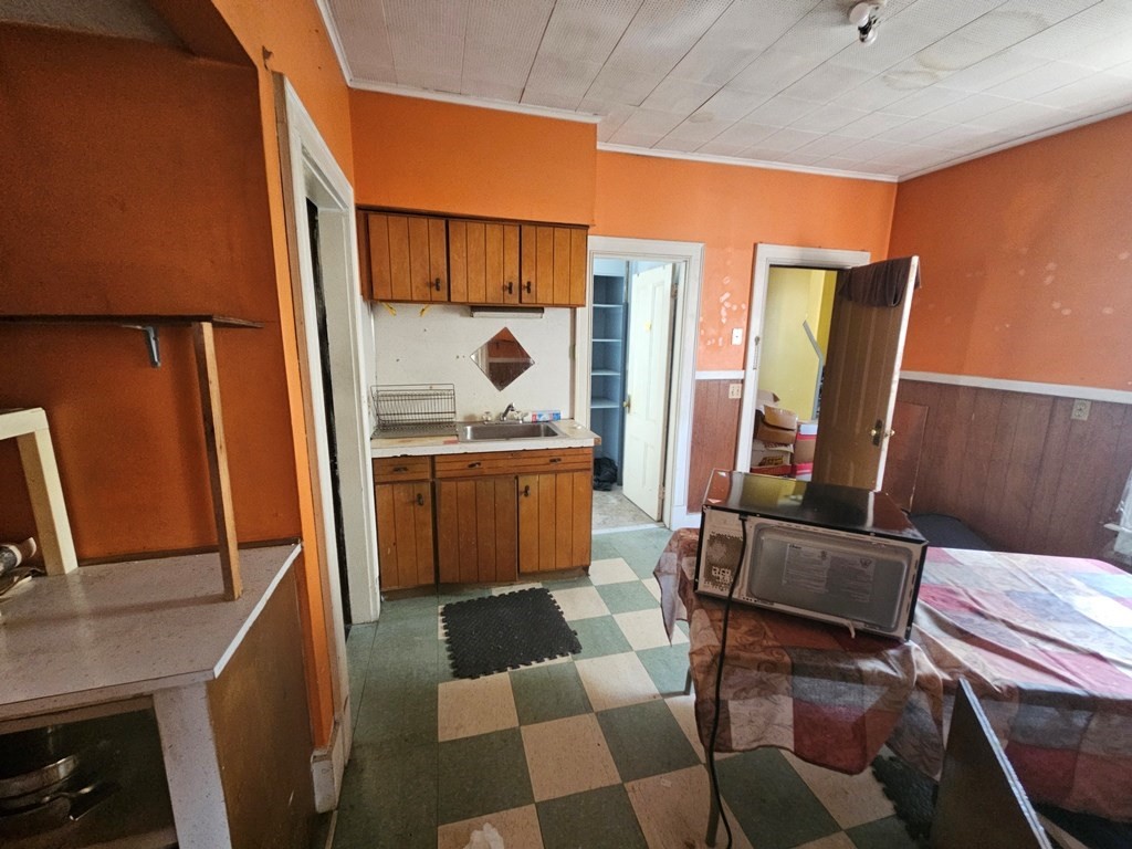 29 Yale Street Springfield, MA 01109 - Photo 10 of 22