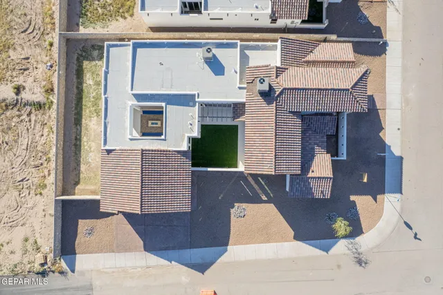 $869,000 | 300 Rio Del Rancho Court, El Paso, TX 79932