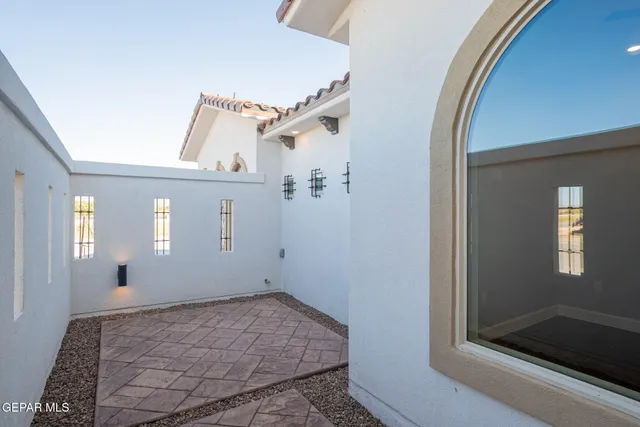 a view of an entryway with a door