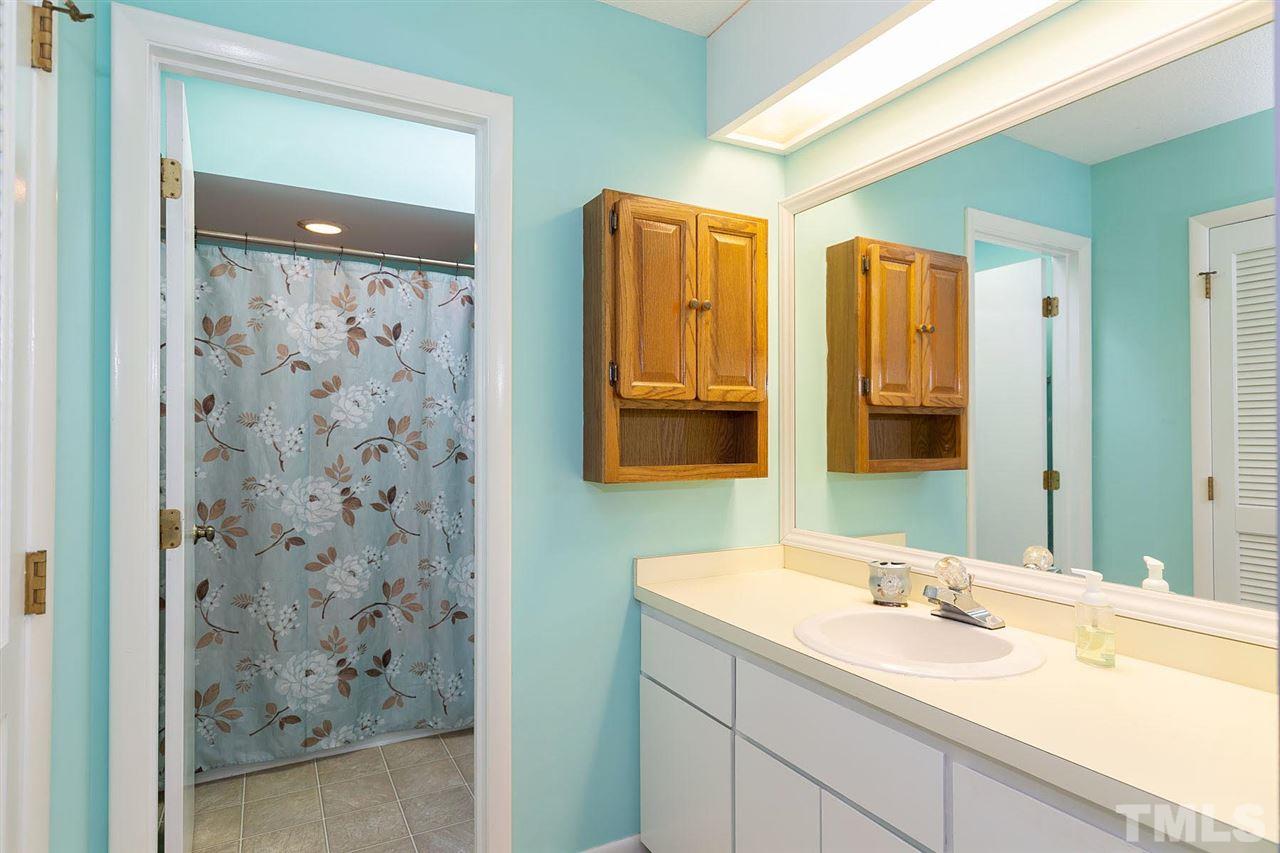 57 Stoneridge Road Durham, NC 27705 - Photo 19 of 25