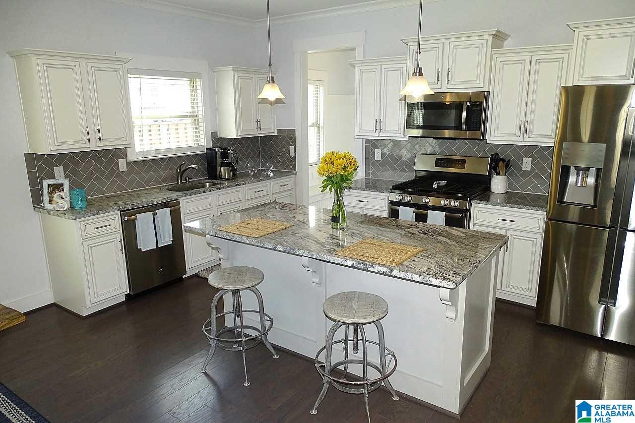109 Robin Street Calera, AL 35040 - Photo 7 of 34