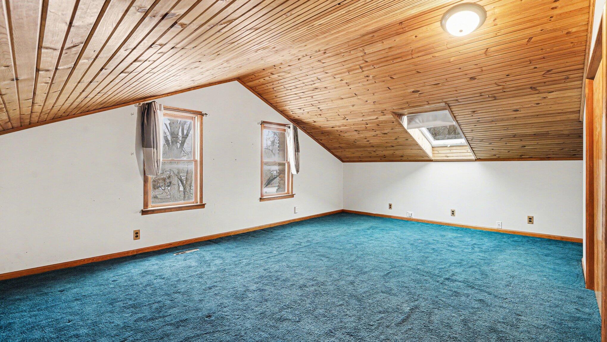 3020 Highway 36 Pinckney, MI 48169 - Photo 19 of 36 022_file_5296
