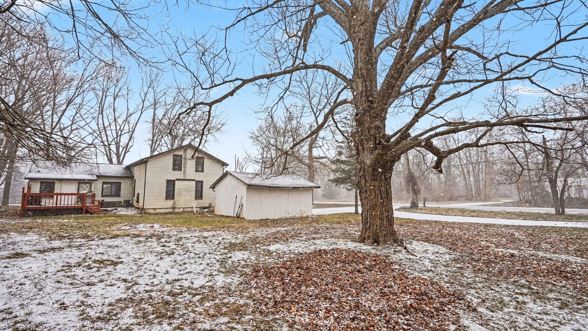 3020 Highway 36 Pinckney, MI 48169 - Photo 30 of 36 030_file_8104