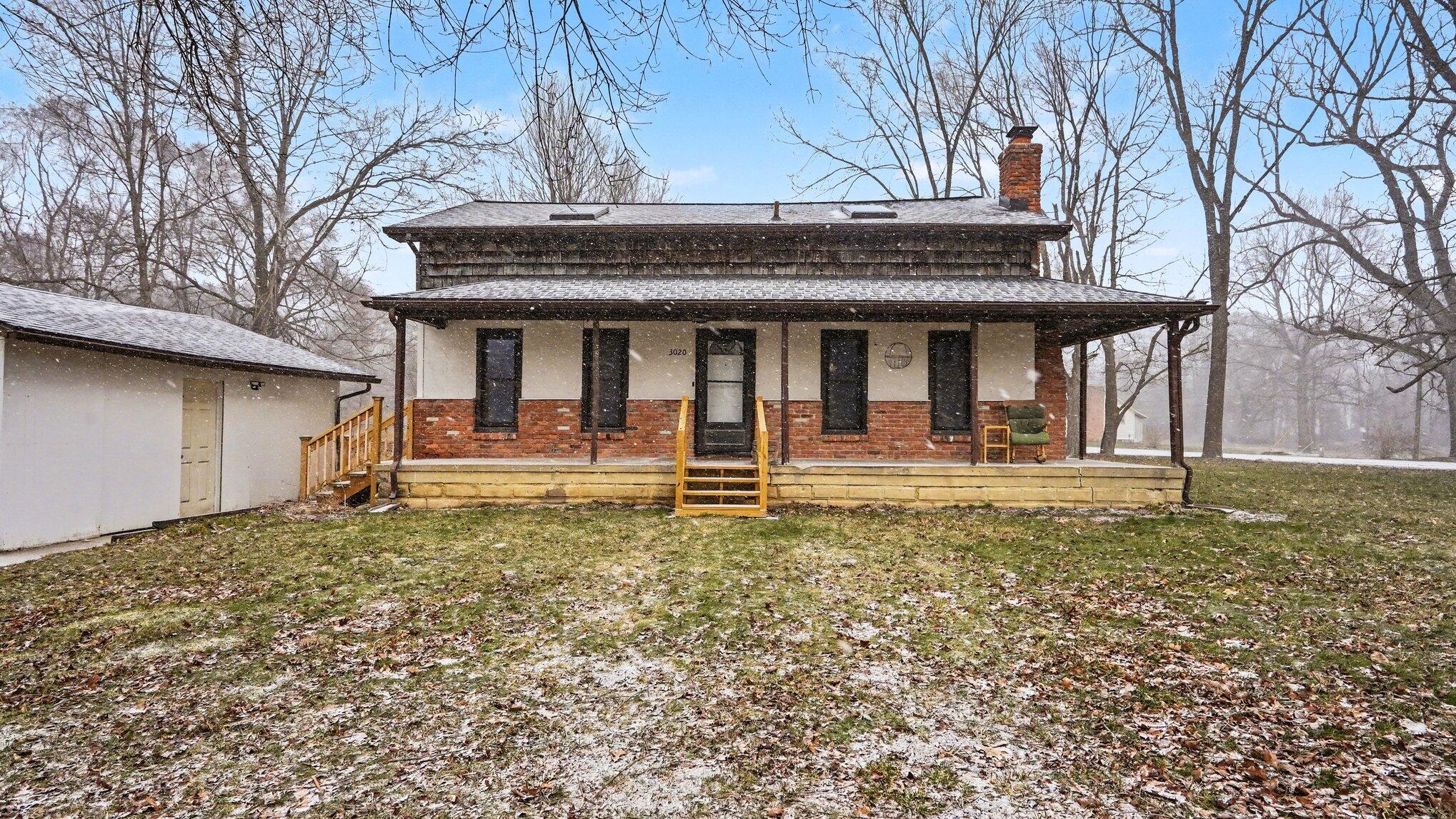 3020 Highway 36 Pinckney, MI 48169 - Photo 3 of 36 001_file_1095