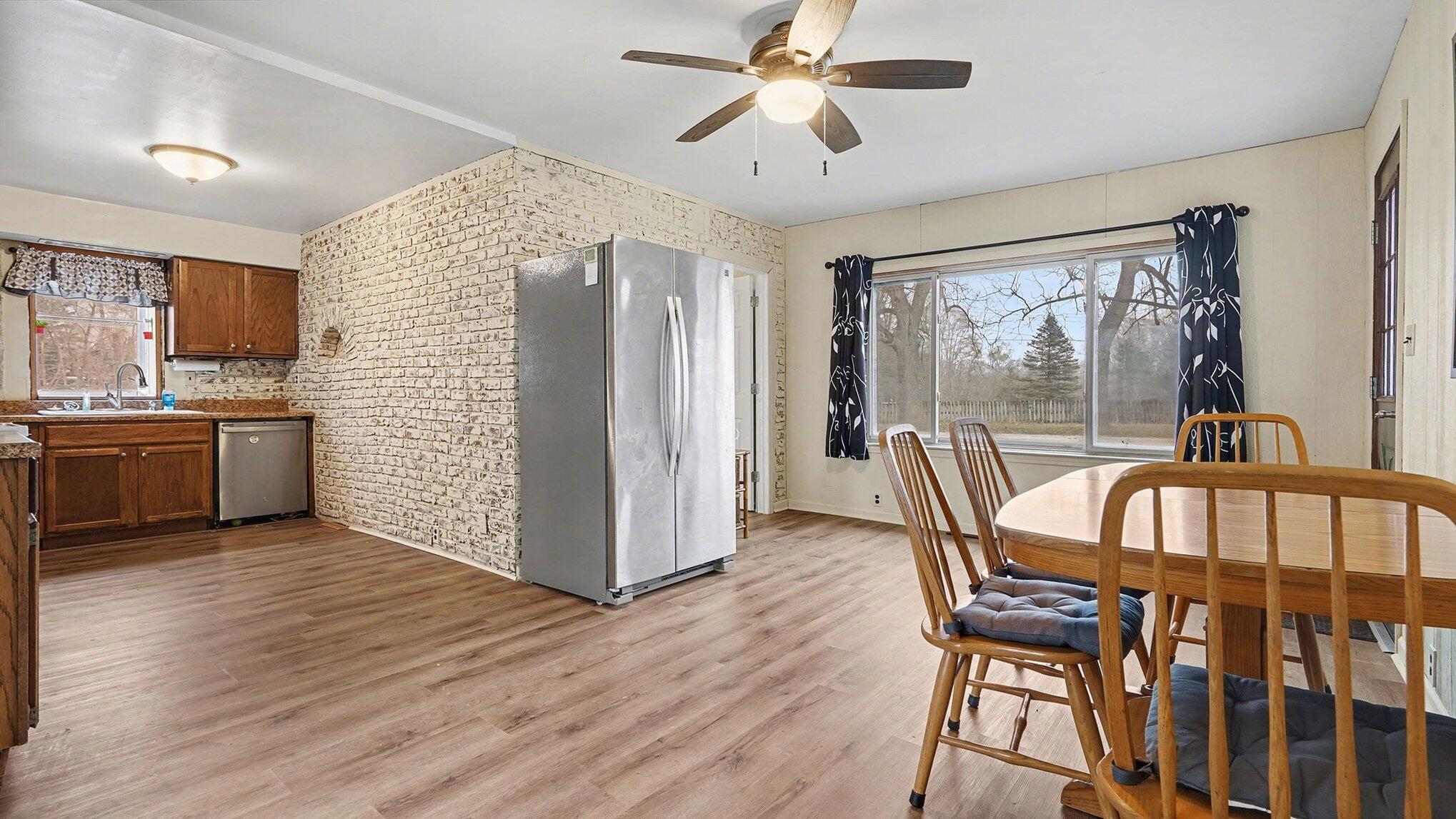 3020 Highway 36 Pinckney, MI 48169 - Photo 9 of 36 009_file_1934