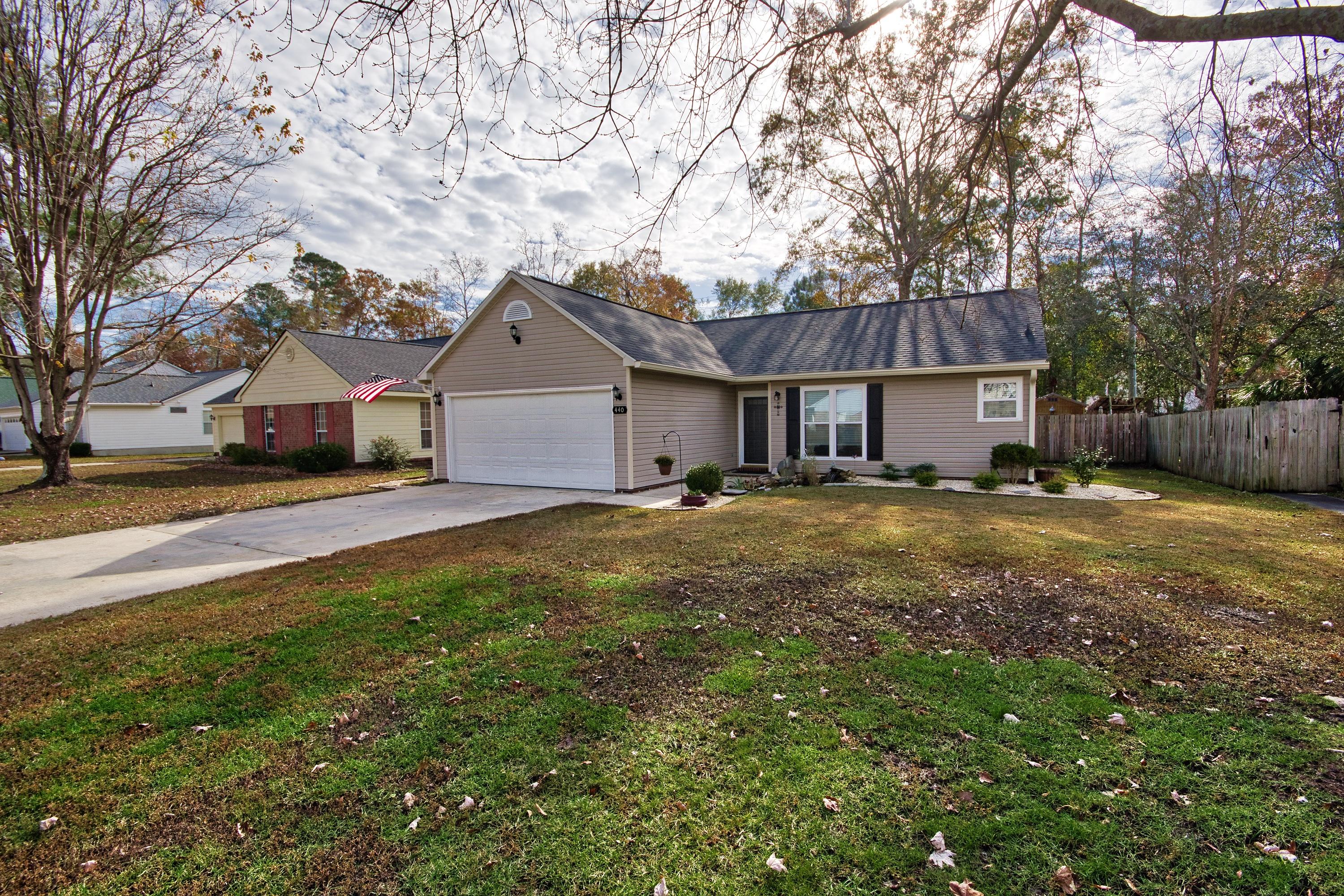 440 Indigo Road Goose Creek, SC 29445 - Photo 5 of 28 Front 1