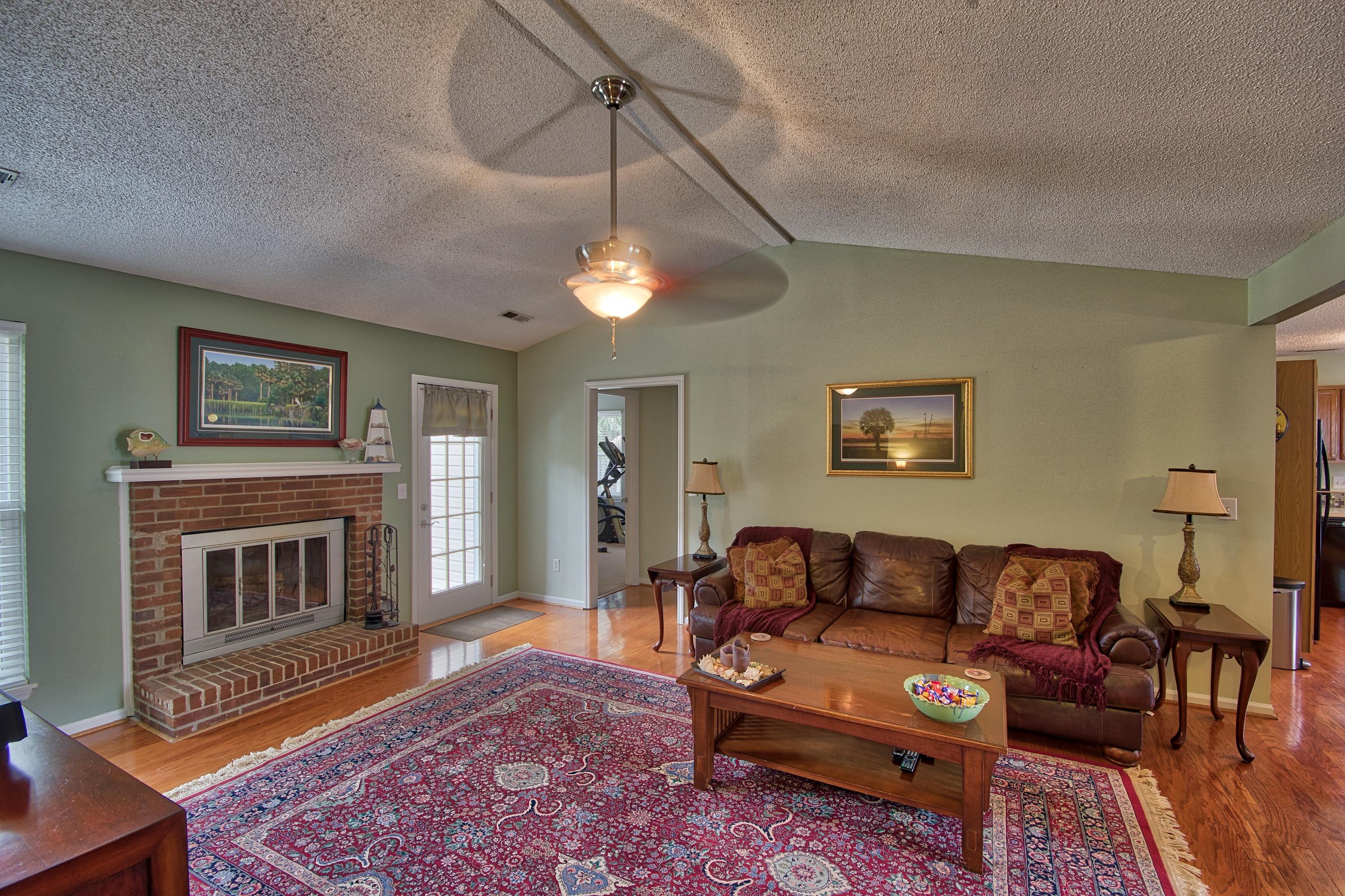 440 Indigo Road Goose Creek, SC 29445 - Photo 8 of 28 Living Room 2