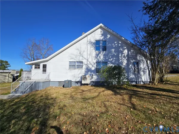 $329,900 | 74 Conner Street, Dillwyn, VA 23936