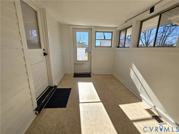 $329,900 | 74 Conner Street, Dillwyn, VA 23936