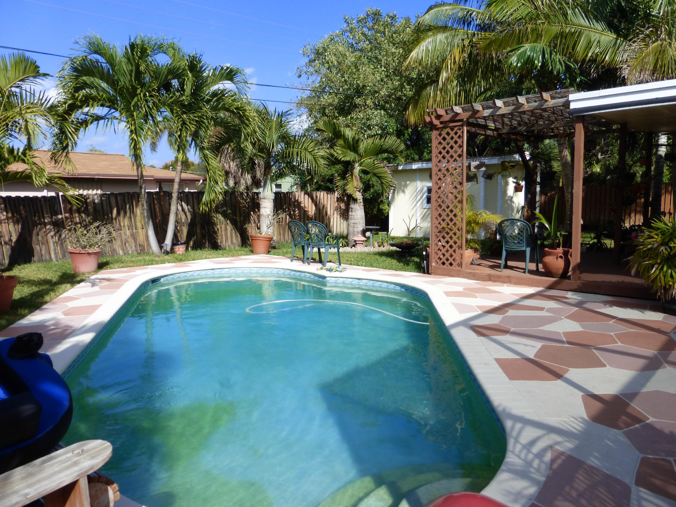 451 Northeast 34th Street Boca Raton, FL 33431 - Photo 13 of 16 poolP1010407