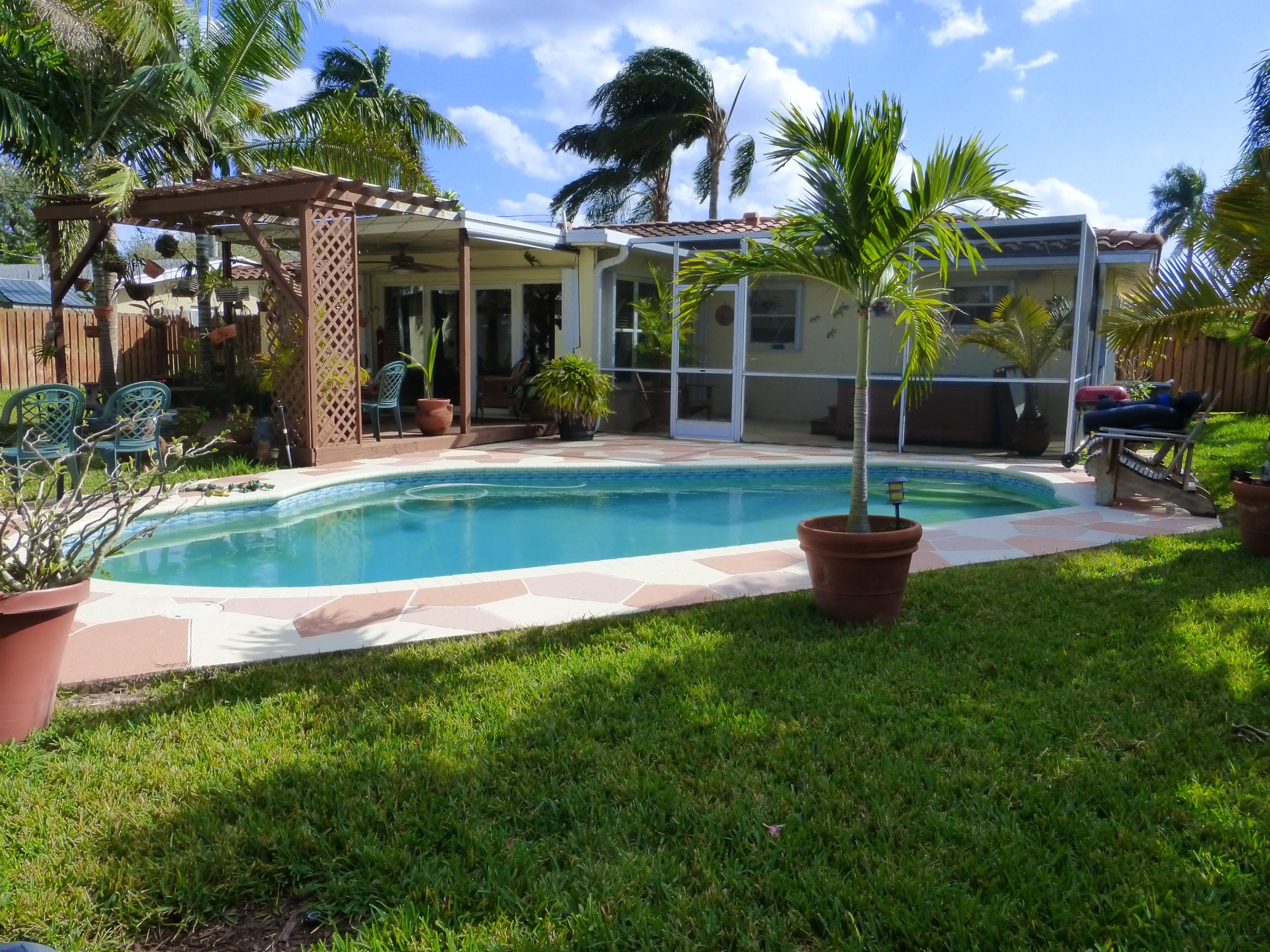 451 Northeast 34th Street Boca Raton, FL 33431 - Photo 15 of 16 poolP1010410
