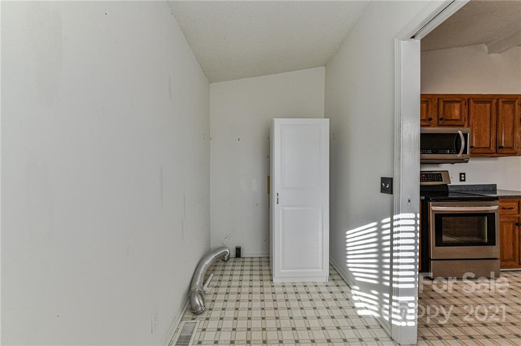 3952 Cold Springs Road Concord, NC 28025 - Photo 30 of 38 Gallery Image 30