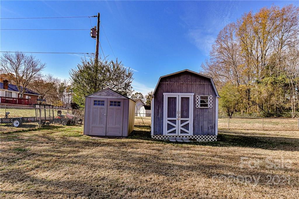 3952 Cold Springs Road Concord, NC 28025 - Photo 36 of 38 Gallery Image 36