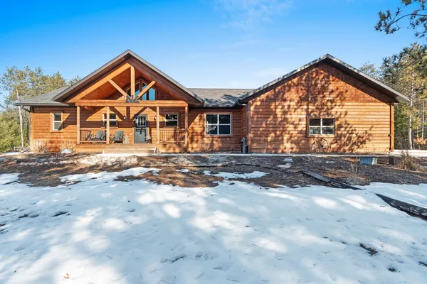 $680,000 | W6266 Woods Road, Shawano, WI 54166