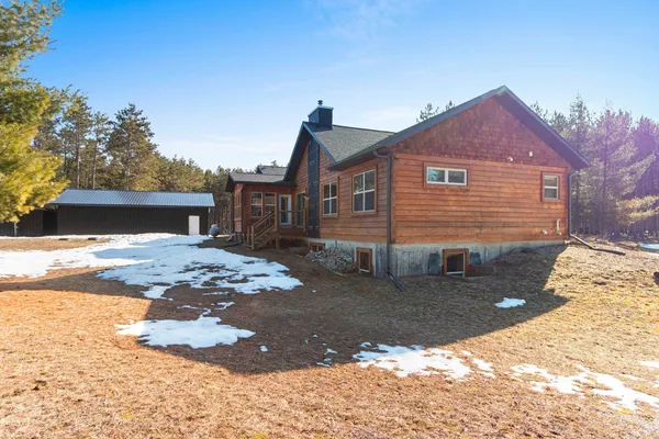 $680,000 | W6266 Woods Road, Shawano, WI 54166