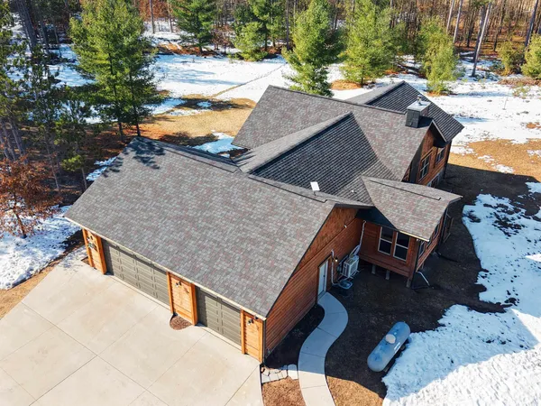 $680,000 | W6266 Woods Road, Shawano, WI 54166