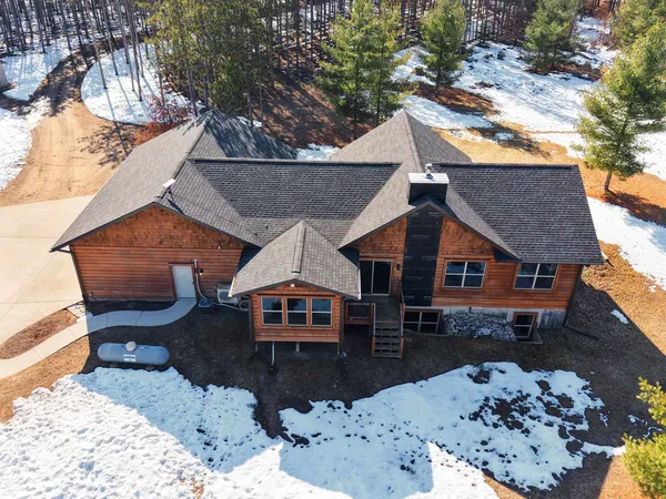 $680,000 | W6266 Woods Road, Shawano, WI 54166