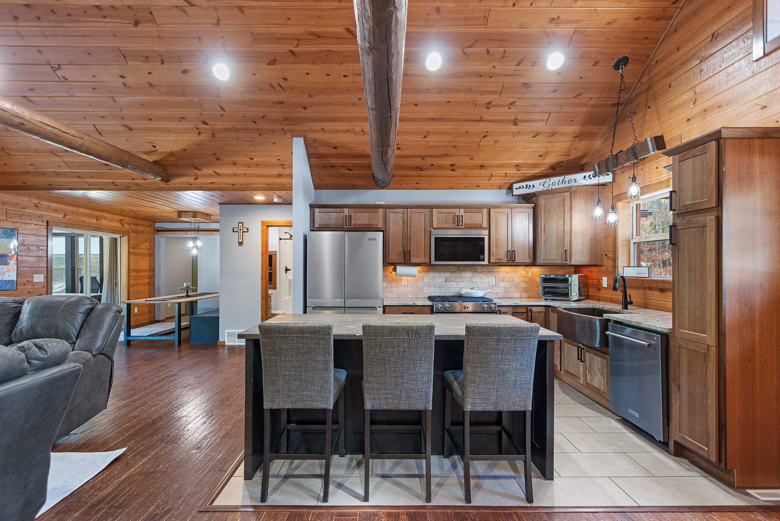 W6266 Woods Road Shawano, WI 54166 - Photo 6 of 79